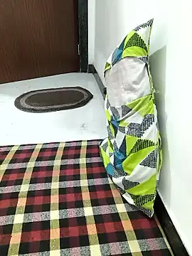 Stripchat Free Porn Cam of Urs_sassyshikha