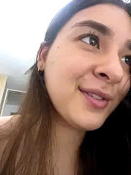 Stripchat Free Porn Cam of Valentina_ro