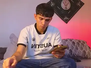 Stripchat Adult Webcam of samevansx_