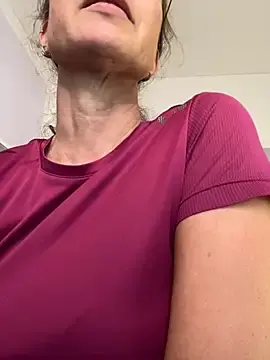 AnnikaRose from stripchat