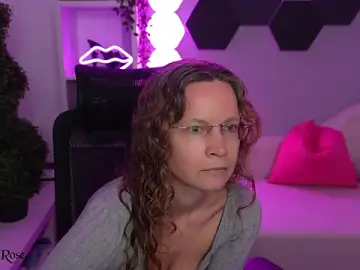 Stripchat Free Live Porn of AnnikaRose