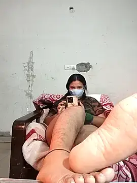 Stripchat Free Porn Cam of HotAishaa