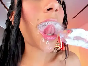 Stripchat Sex Cam of miss___evangeline