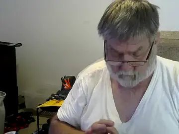 Stripchat Sex Chat of viejo_oso