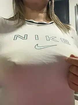 Stripchat Live Sex of ruby_santana777