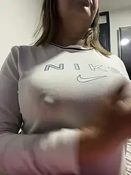 Stripchat Best Webcam of ruby_santana777