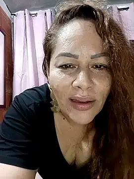 Stripchat Best Webcam of SluttyMilf79