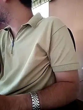 Stripchat Sex Cam of daddy_live_cam