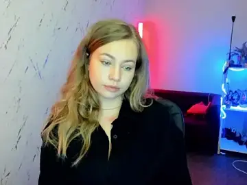 Stripchat Free Porn Cam of holly_xglam