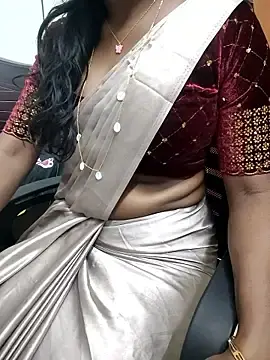 Stripchat Adult Webcam of Tamilmallu-duskygirl03