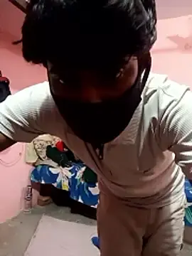 Stripchat Watch Live Sex Cams of Desipari_777