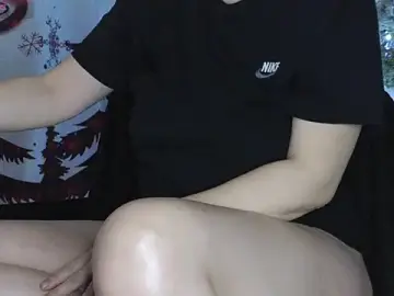 Stripchat Free Porn Cam of Mia_G0ld