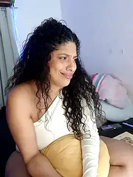 Stripchat Sex Cam of Shura_xxxBig