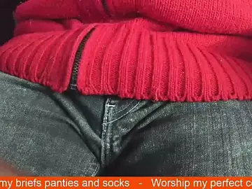 Stripchat Live Porn of hairyandtiny