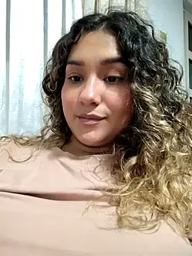 Stripchat Live Porn of BrendaGirs