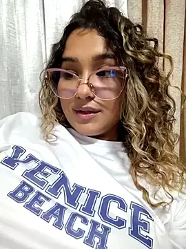 Stripchat Best Webcam of BrendaGirs