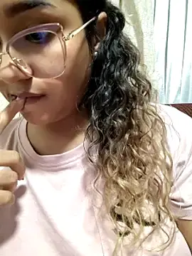 Stripchat Adult Webcams of BrendaGirs