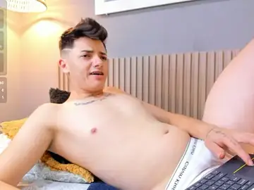 Stripchat Sex Cam of tossetrech