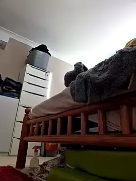 Stripchat Live Sex Cam of AmGuy23