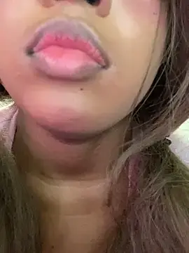 Stripchat Live Sex of AwkwardJasminee