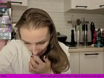 Stripchat Free Live Porn of Edena_