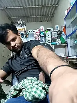 Stripchat Adult Webcam of Priynkarani