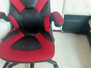 Stripchat Best Webcam of oliver_price1