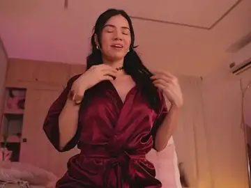 Stripchat Free Porn Cam of tatikiss_