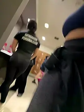 Stripchat Best Webcam of Alirawrz