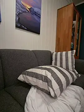 Stripchat Free Live Porn of Alirawrz