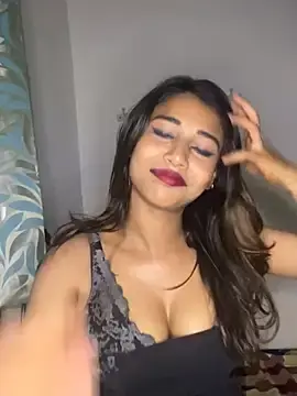 Stripchat Live Sex of STRIP_GLOW