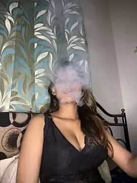 STRIP_GLOW from stripchat