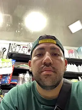 Stripchat Live Sex Cam of JuanZapata33