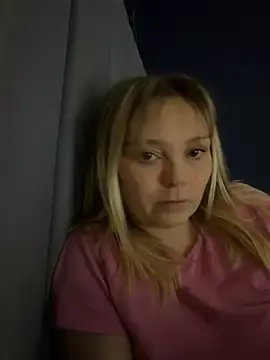 Stripchat Adult Webcams of Sky25x