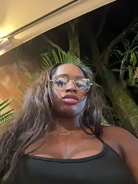 Stripchat Adult Webcams of darle_volant