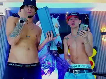 Stripchat Live Sex of The_Gods_In_Diamonds