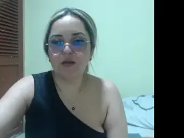 samy_vsn from stripchat