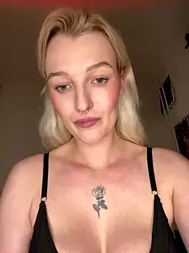 Stripchat Sex Cam of lovecassyrose