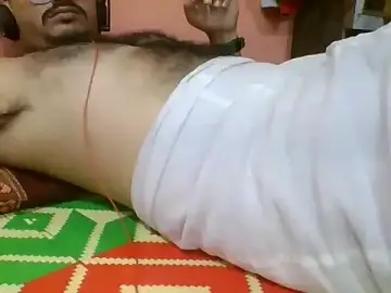 Stripchat Sex Chat of naughtymike0007