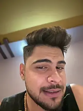 Stripchat Adult Webcams of Hornybeardguy