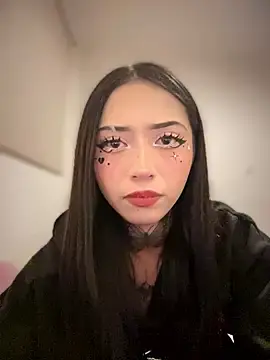 Stripchat Adult Webcam of JIORYOvO