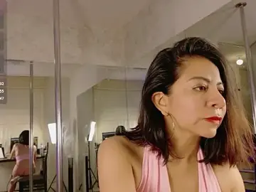 Stripchat Nude Webcam of Sumaq_moon