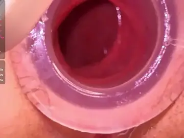 Stripchat Live Sex Cam of kittyrosess