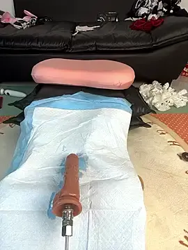 Stripchat Live Sex Cam of youzi33