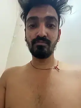 Stripchat Nude Webcam of hornyguy271192