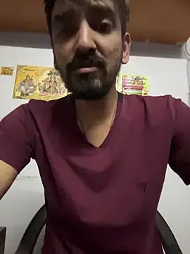 Stripchat Adult Webcam of hornyguy271192