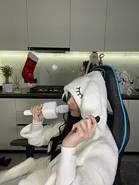 Stripchat Live Porn of CurlyLara