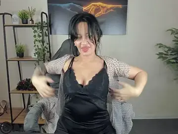 Sara_Devills from stripchat