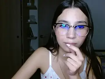 Stripchat Sex Cam of mia__lopez_