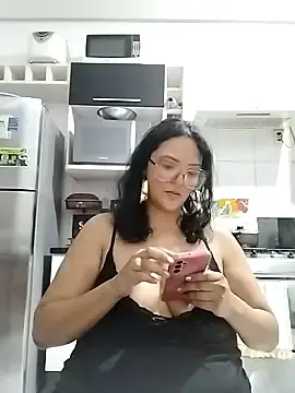 Stripchat Adult Webcam of AuroraChest